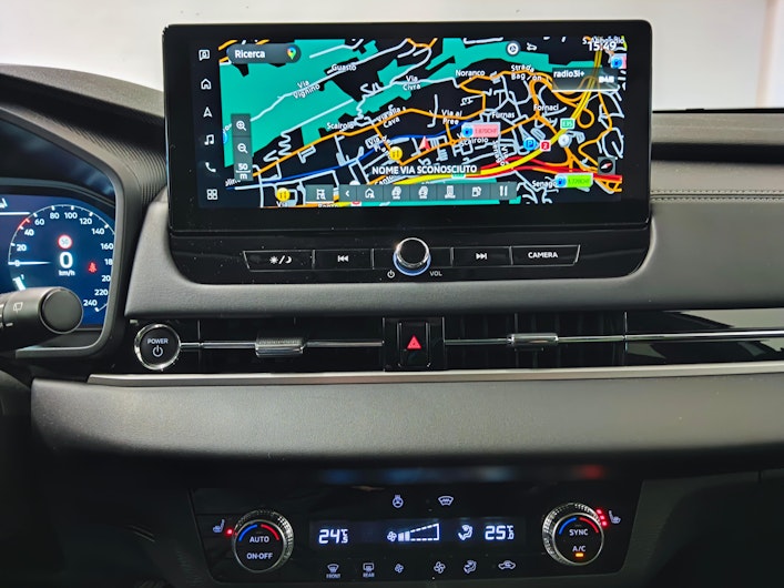 Vehicle image MITSUBISHI OUTLANDER