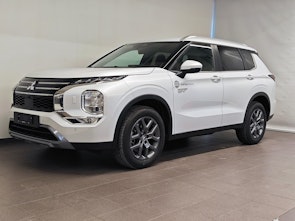Vehicle image MITSUBISHI Outlander 2.4 PHEV Intense 4x4