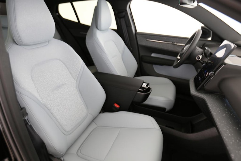 Vehicle image VOLVO EX 30