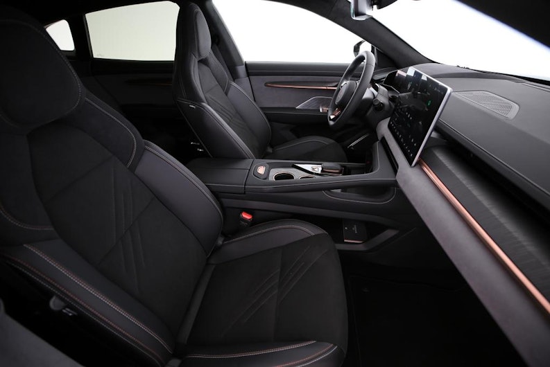 Vehicle image ZEEKR 001