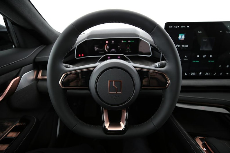 Vehicle image ZEEKR 001