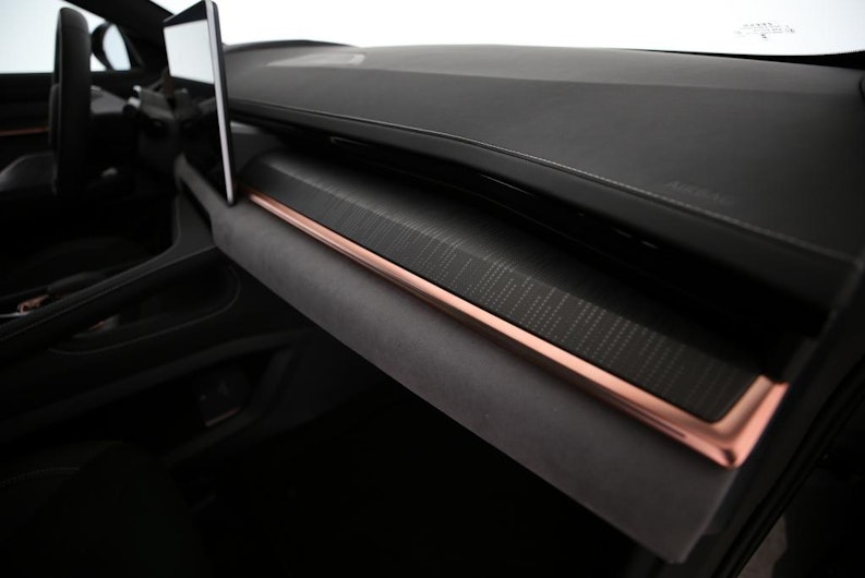 Vehicle image ZEEKR 001