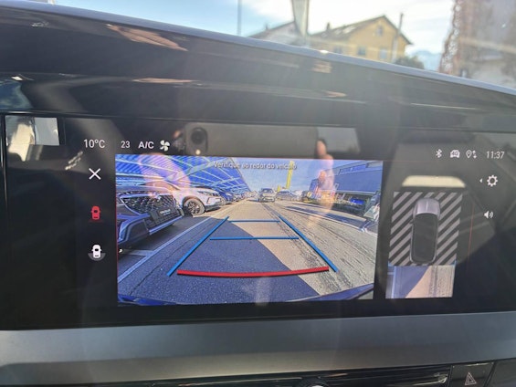 Vehicle image 11 Vehicle image 11