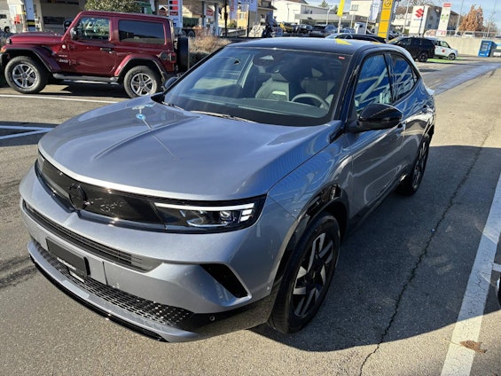 Vehicle image 2 Vehicle image 2