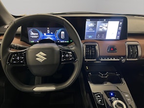 Vehicle image SUZUKI e Vitara Compact Top 4x4