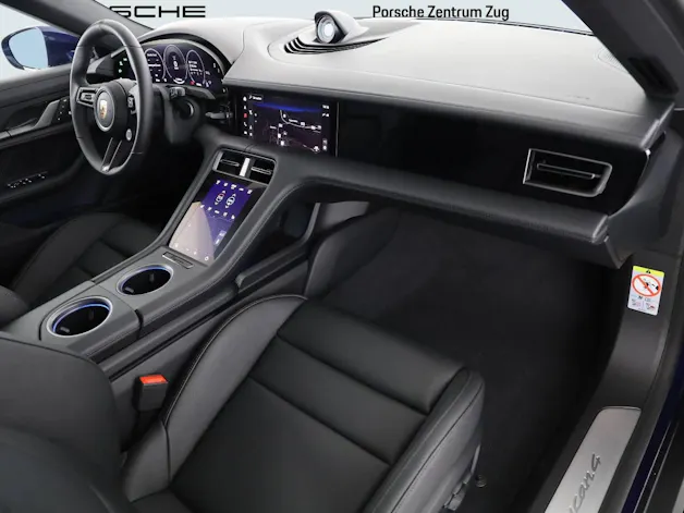 Porsche Taycan 4 Cross Turismo