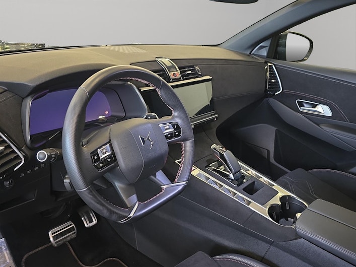 Vehicle image DS AUTOMOBILES DS7