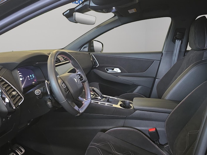 Vehicle image DS AUTOMOBILES DS7