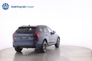 Vehicle image VOLVO XC60 2.0 T6 TE Ultra Dark eAWD
