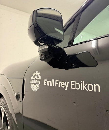 Vehicle image ZEEKR X