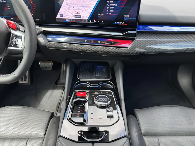 BMW M5 xDrive Touring