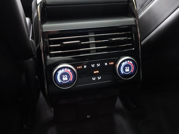 Vehicle image LAND ROVER RANGE ROVER SPORT