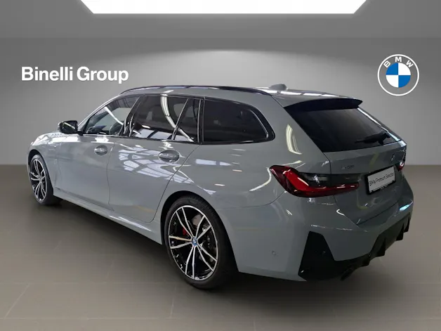 BMW 330e xDrive SAG Touring