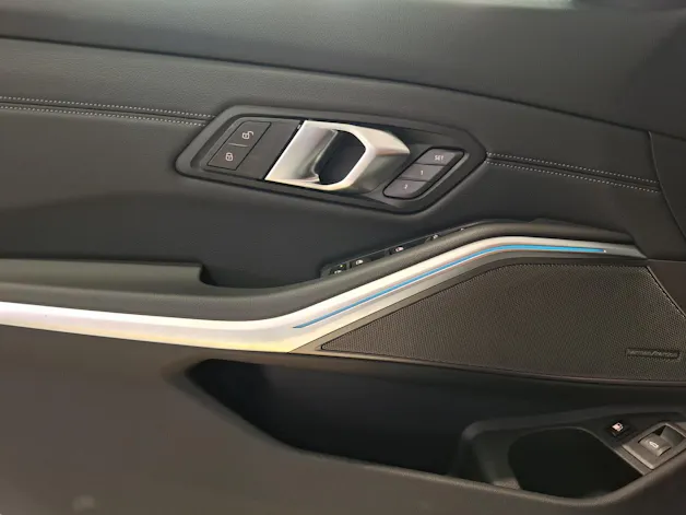 BMW 330e xDrive SAG Touring