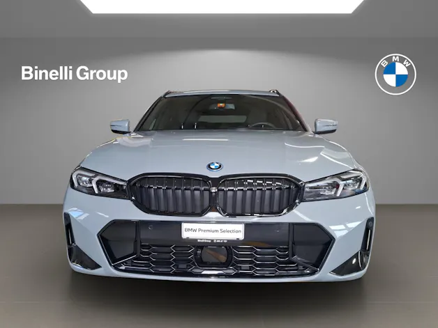 BMW 330e xDrive SAG Touring