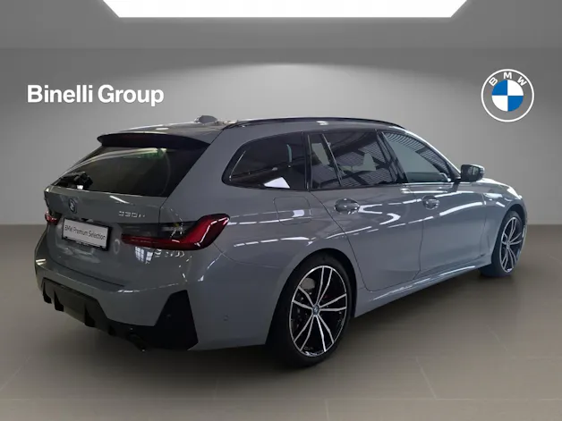 BMW 330e xDrive SAG Touring