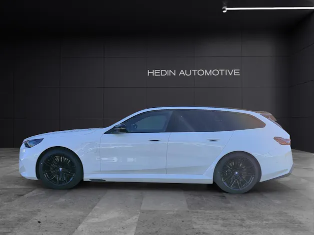 BMW M5 xDrive Touring