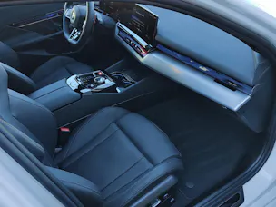 BMW M5 xDrive Touring
