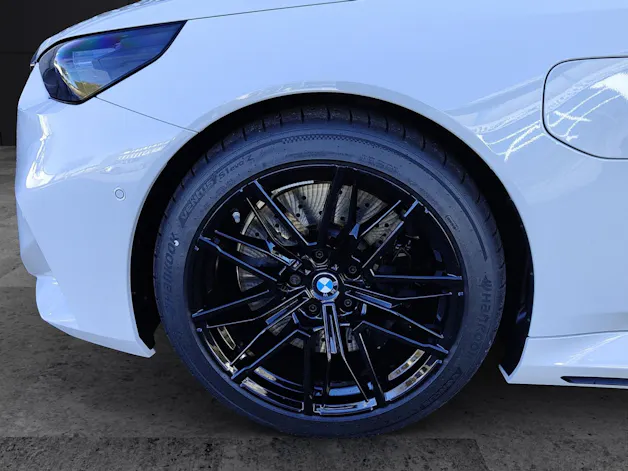 BMW M5 xDrive Touring