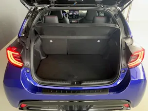 Toyota Yaris 1.5 VVT-i HSD GR Sport