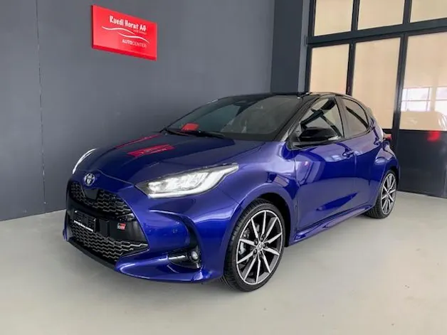 Toyota Yaris 1.5 VVT-i HSD GR Sport