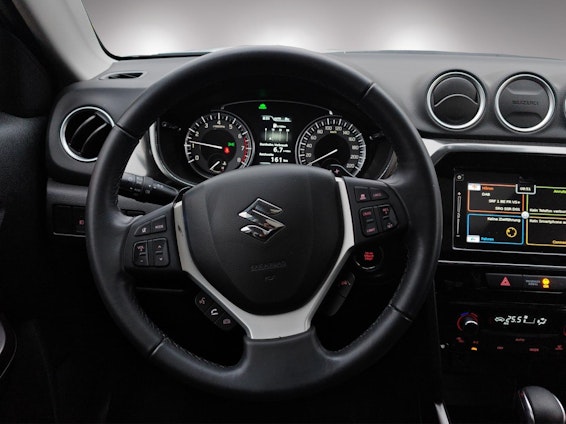 Vehicle image 10 Vehicle image 10