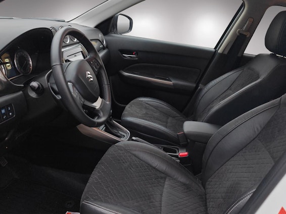 Vehicle image 7 Vehicle image 7