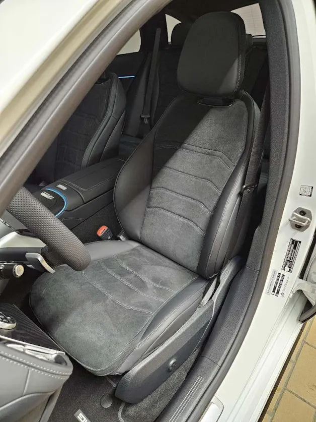 Mercedes-Benz E 200 4Matic AMG Line Kombi