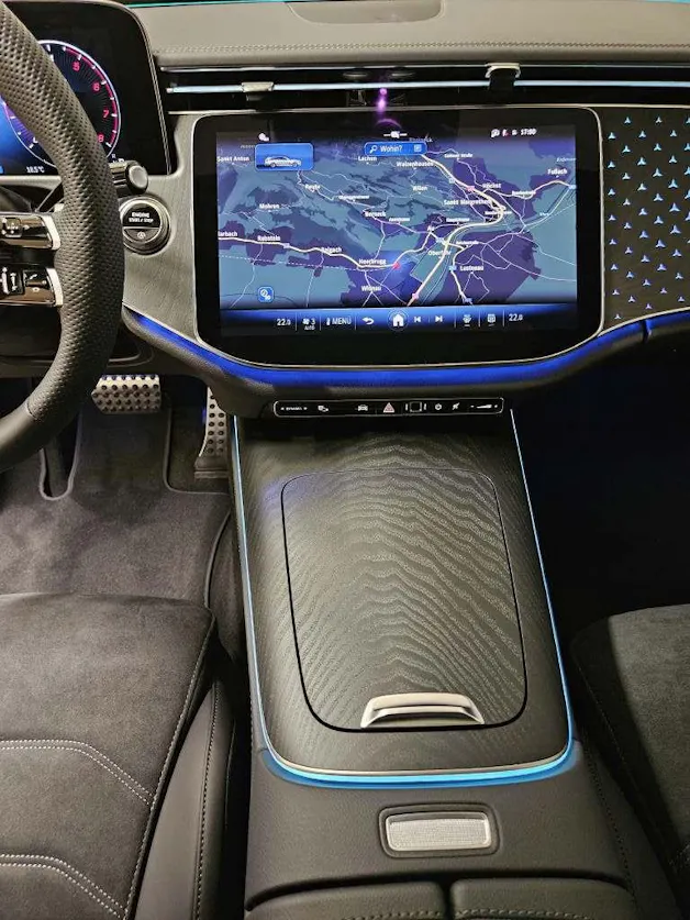 Mercedes-Benz E 200 4Matic AMG Line Kombi