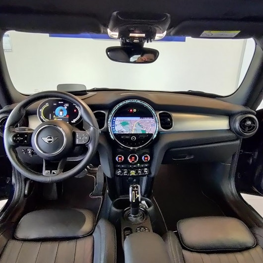 Vehicle image MINI MINI