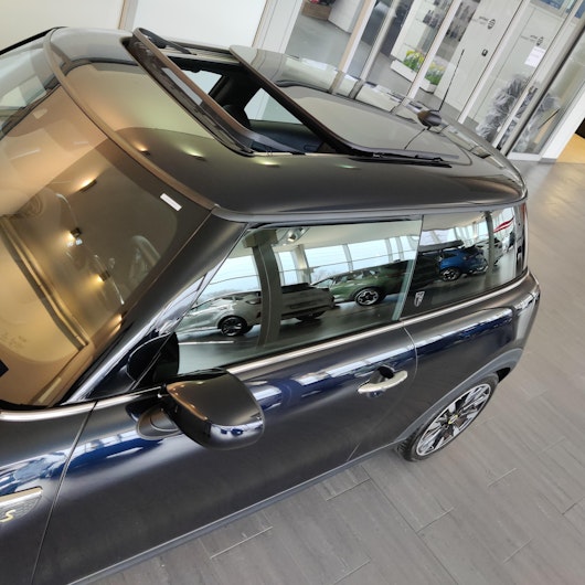 Vehicle image MINI MINI