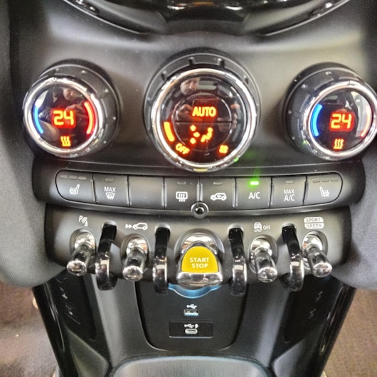 Vehicle image MINI MINI