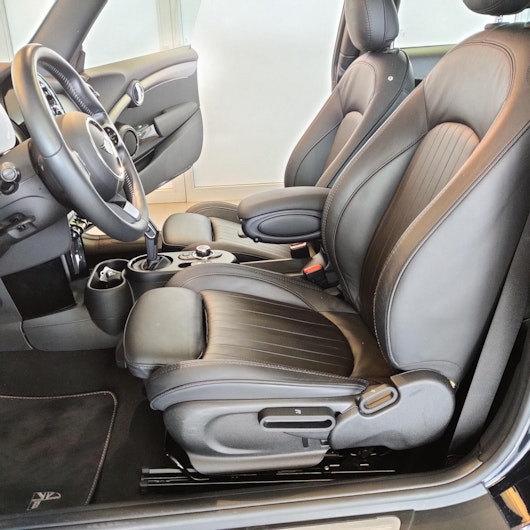 Vehicle image MINI MINI