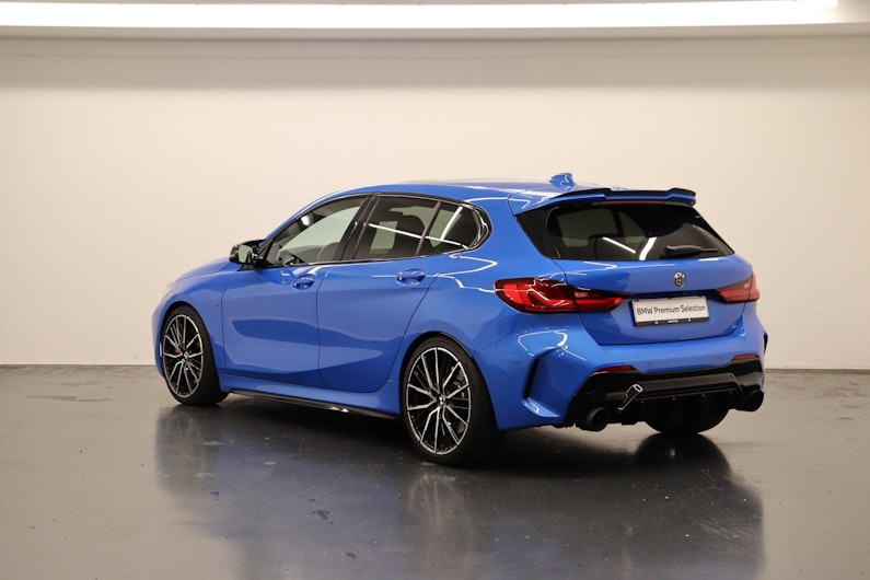 Vehicle image BMW 1 SERIES