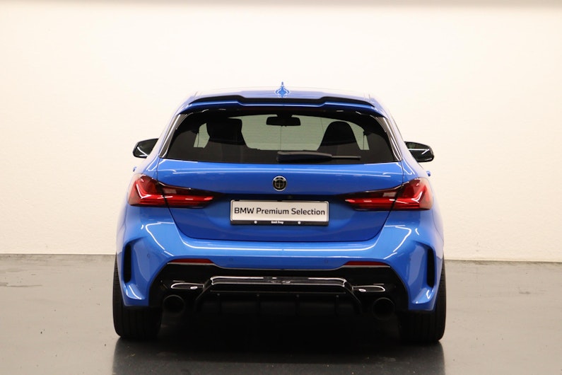 Vehicle image BMW 1 SERIES