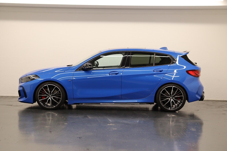 Vehicle image BMW 1 SERIES