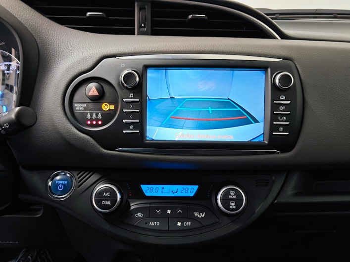 Vehicle image TOYOTA YARIS