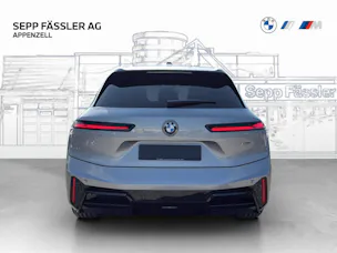 BMW iX xDrive45 M Sport Pro