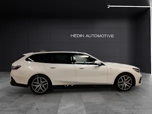 BMW 530e xDrive Touring/Attraktiven Leasingzinssatz ab 0,9 % bei Abschluss einer BMW Fahrzeugversicherung.