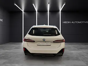 BMW 530e xDrive Touring/Attraktiven Leasingzinssatz ab 0,9 % bei Abschluss einer BMW Fahrzeugversicherung.
