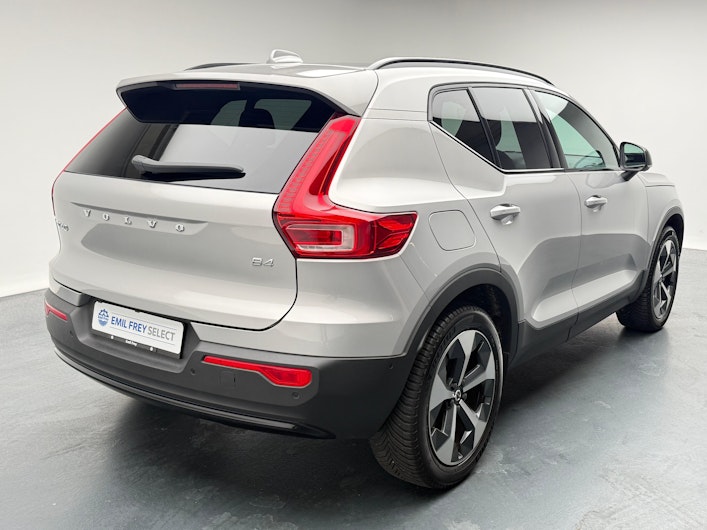 Vehicle image VOLVO XC40
