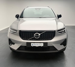 Vehicle image VOLVO XC40 2.0 B4 MH Plus Dark