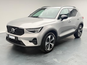 Vehicle image VOLVO XC40 2.0 B4 MH Plus Dark