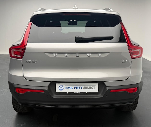 Vehicle image VOLVO XC40