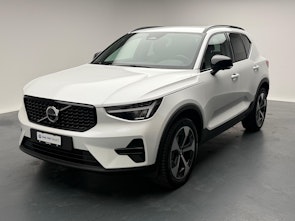 Vehicle image VOLVO XC40 2.0 B4 MH Plus Dark