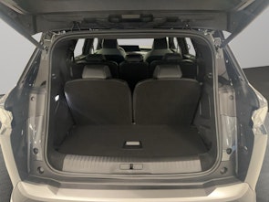Vehicle image PEUGEOT 5008 1.2 Hybrid GT