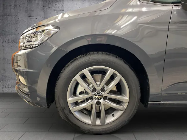 VW Touran 1.5 TSI Highline R-Line DSG