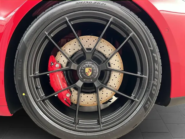 Porsche 911 Carrera GTS