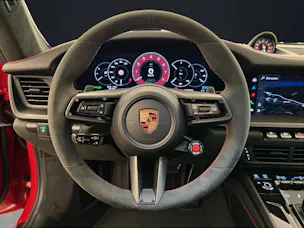 Porsche 911 Carrera GTS