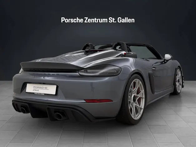 Porsche 718 Spyder RS